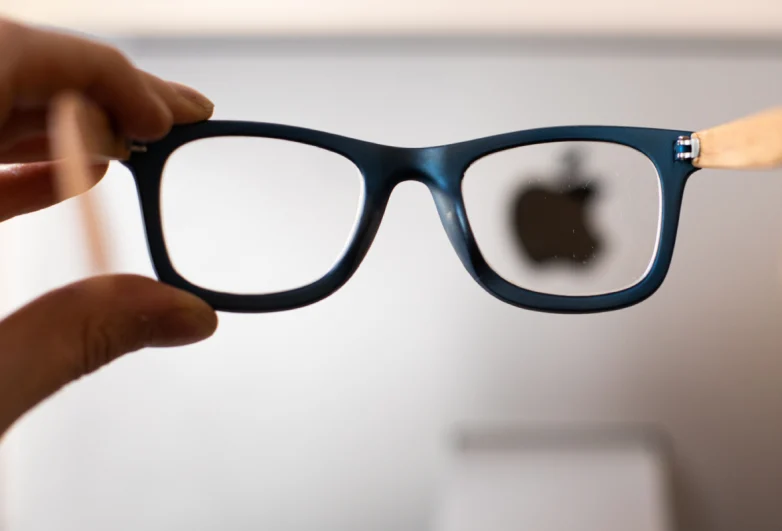 apple glass hiVR